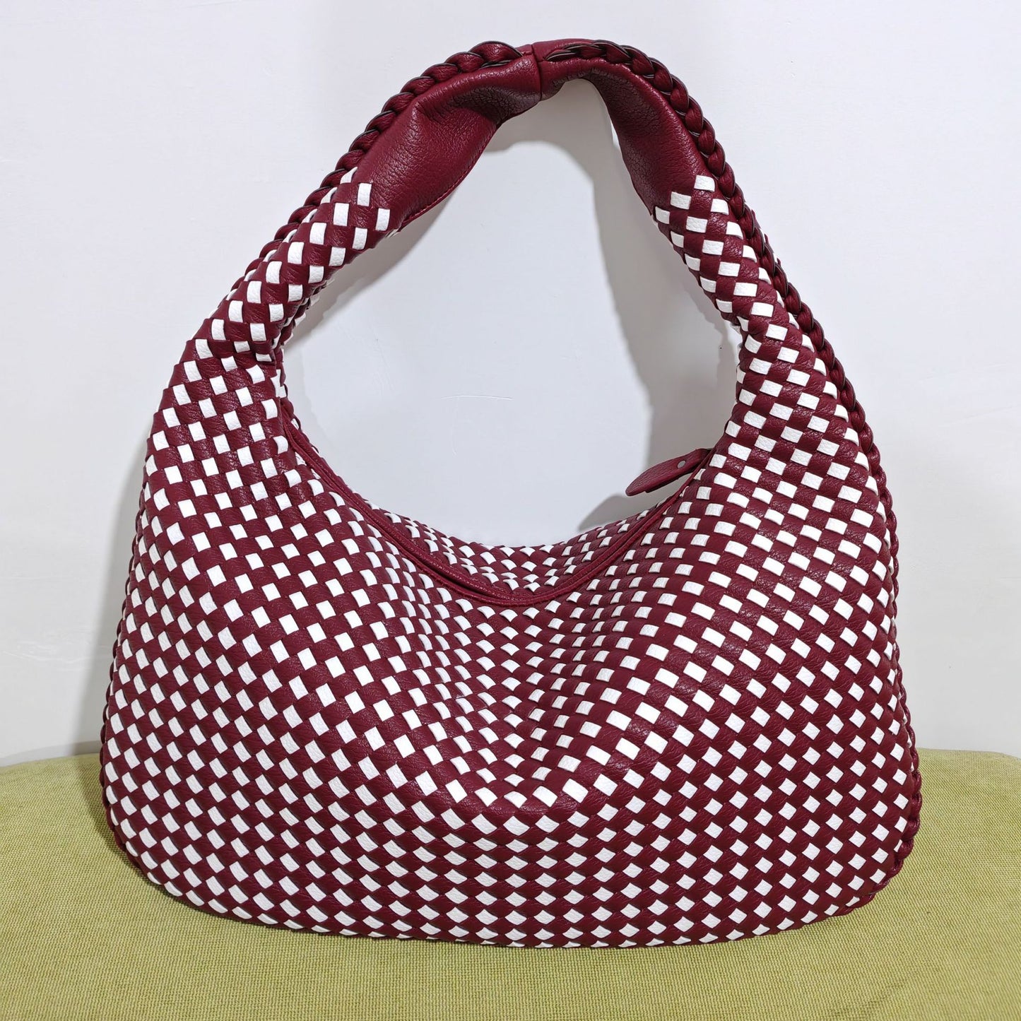 Borsa Hobo intrecciata 