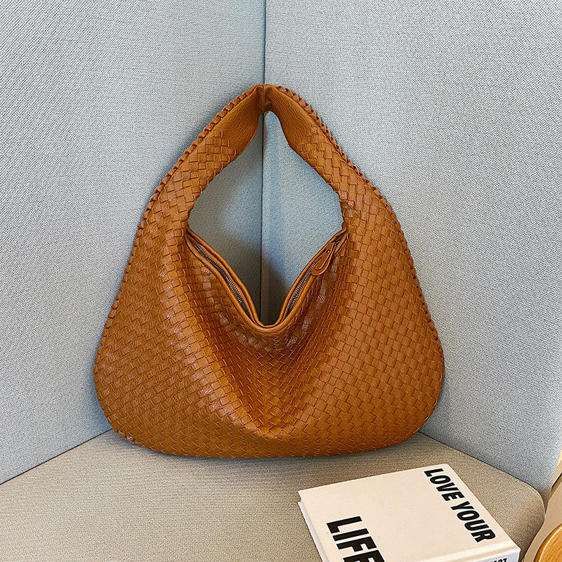 Borsa Hobo intrecciata 