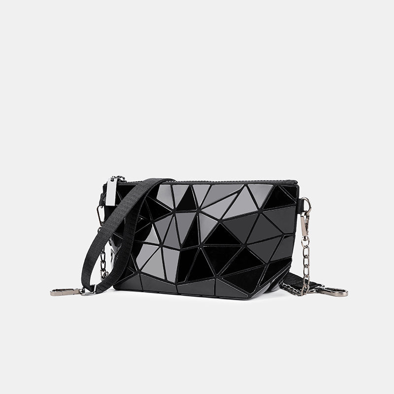 Prismatic Chic: Die moderne geometrische Tasche