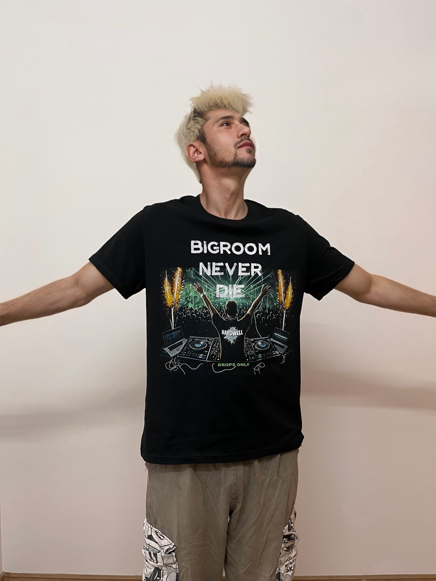 King of Bigroom DJing Tee